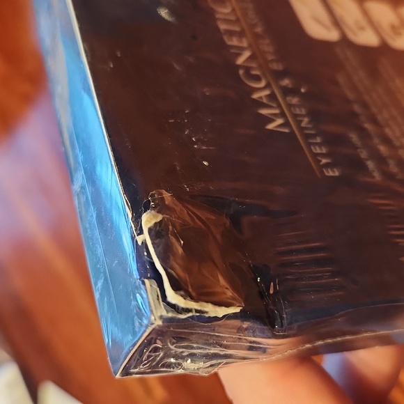 Arishine Magnetic Eyeliner and Eyelashes Kit ☆ Sealed box ☆ 5 pair eyelashes !!! - Picture 4 of 5